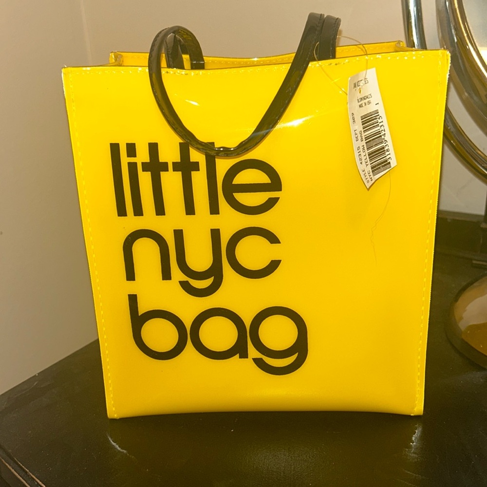 Bloomingdale’s Little NYC Bag